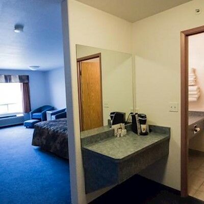 The Kanata Inns Инвермир Экстерьер фото